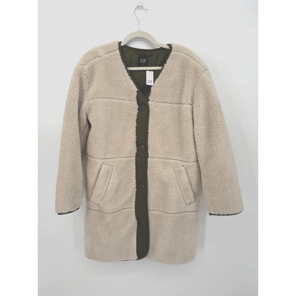 GAP Jackets & Blazers - Gap Green and Beach Pebble Beige Mixed-Media Sherpa Jacket NWT